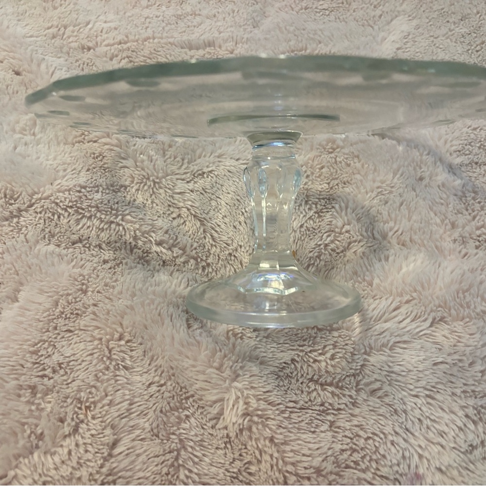 Elegant Glass Cake Stand